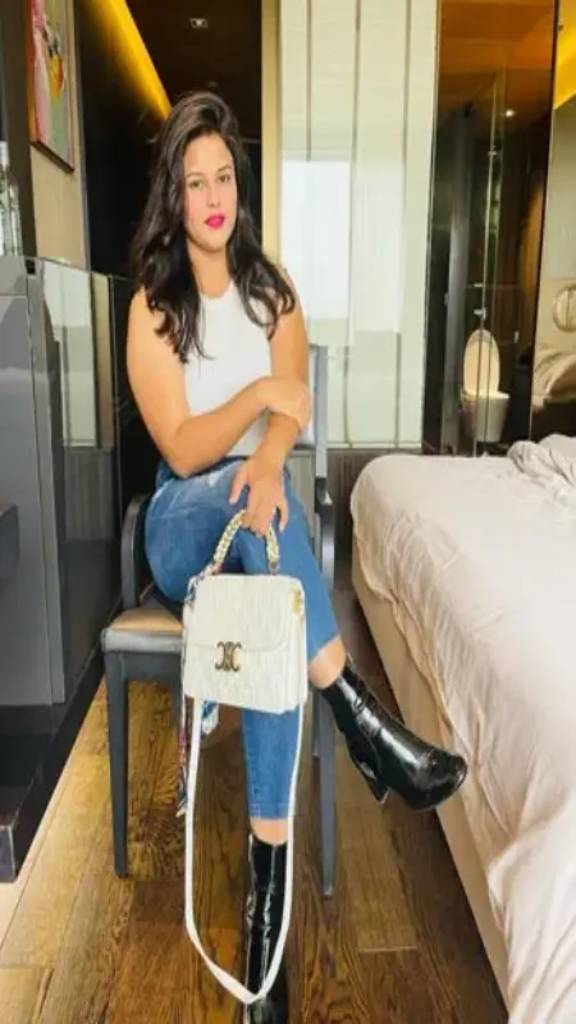 Moti Bagh call girl service